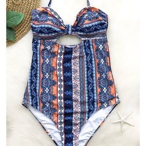 Cupshe one piece swimsuit NWT